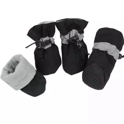 Dog Boots with Textured Rubber Sole and Thermal Lining for Winter Paw Protection