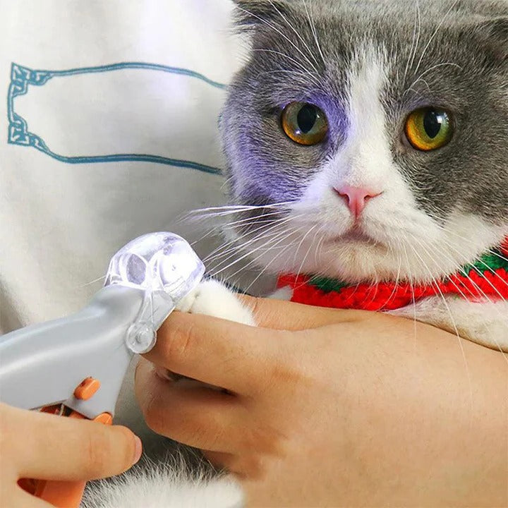 Dog Nail Clipper with Safety Guide and Sensor