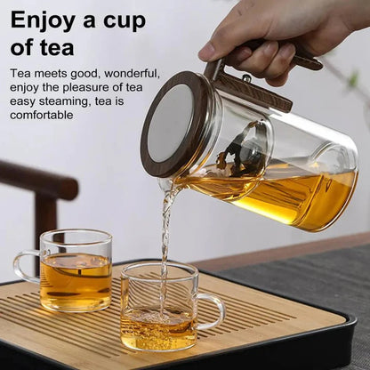 Glass Teapot with Water Separation Feature for Tea Brewing