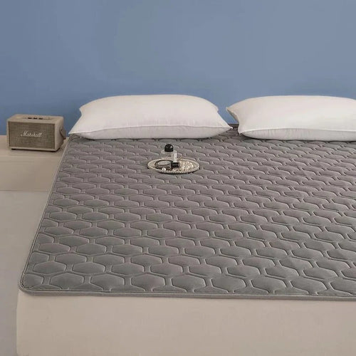 Quilted Cooling Mattress Pad with High-Density Cooling Fiber