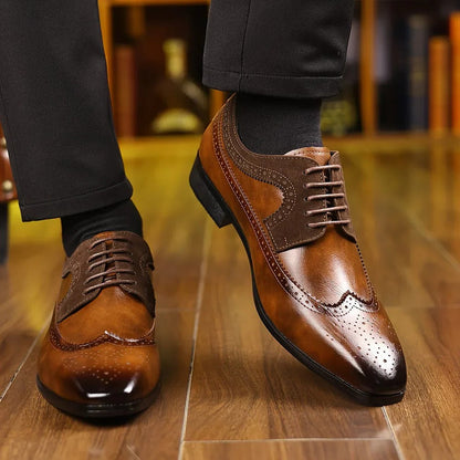 Mens Wingtip Oxford Shoes with Glossy Finish